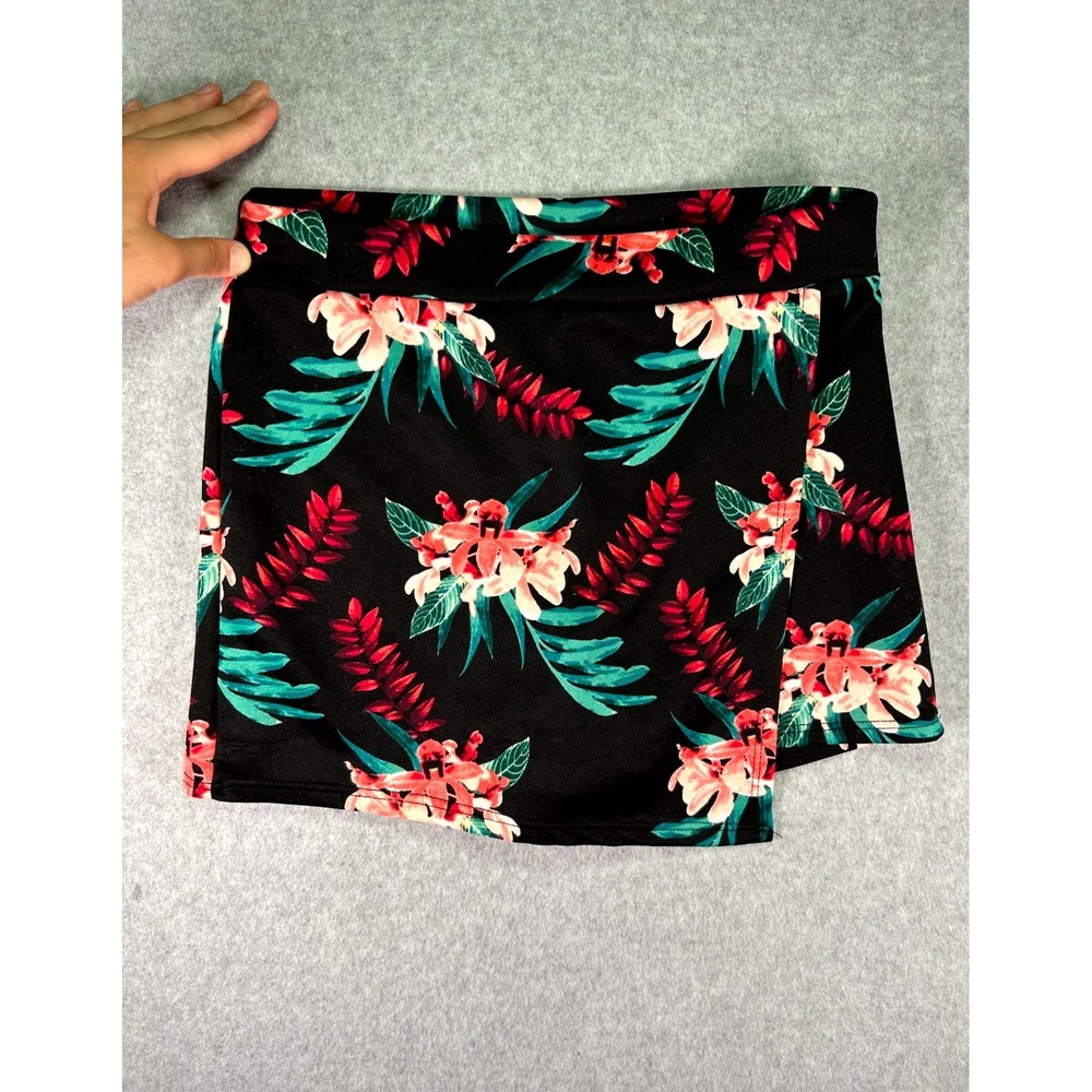 Charlotte Russe Mini Skort Womens Medium Black Tropical Stretch Short Lined